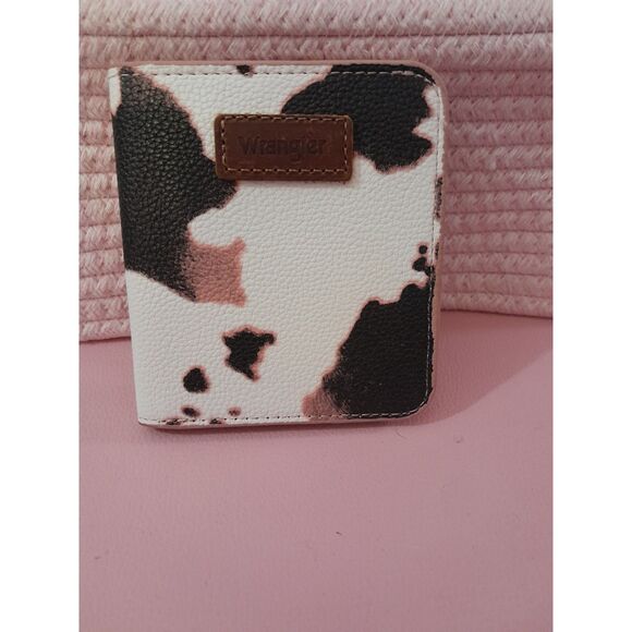 Wrangler Small Black Cow Print Wallet Thin Wallet Card Rfid Lining - Picture 1 of 3